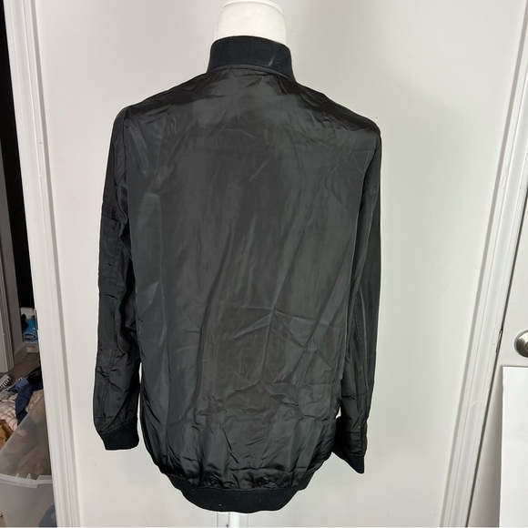Forever 21 black bomber jacket womens small full zip with gold accents - Picture 4 of 7
